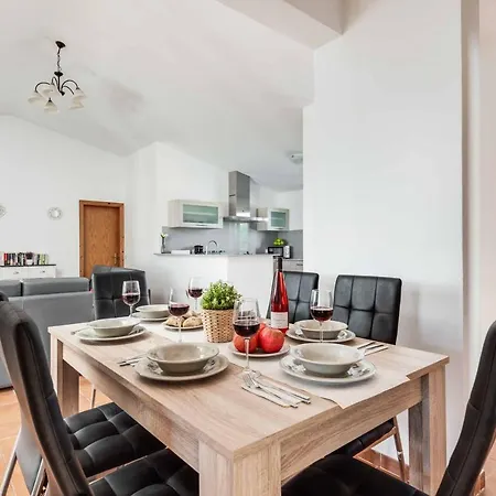 Villa Paco Cala'N Blanes (Menorca)